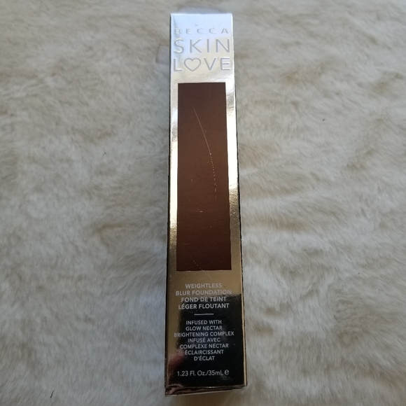 Becca Weightless Blur Skin Love Foundation - Picture 4 of 6